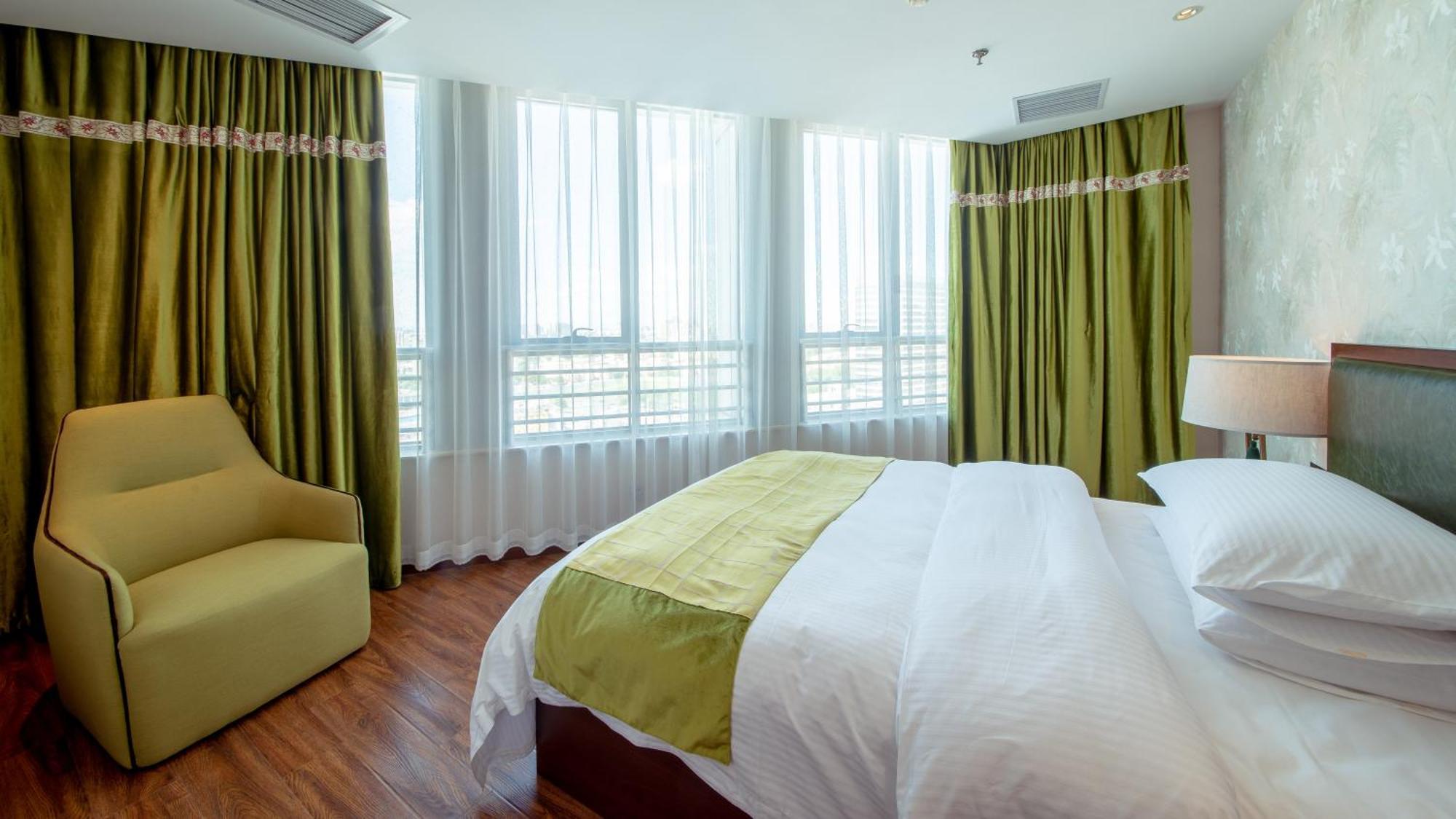 Sunflower Hotel--beijing Universal Khách sạn Bắc Kinh