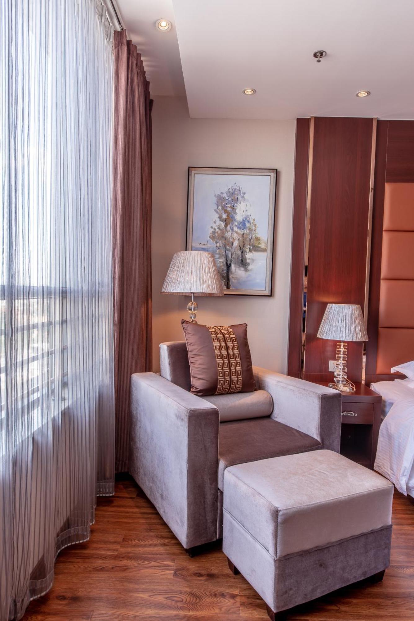 Khách sạn Sunflower Hotel--beijing Universal Bắc Kinh