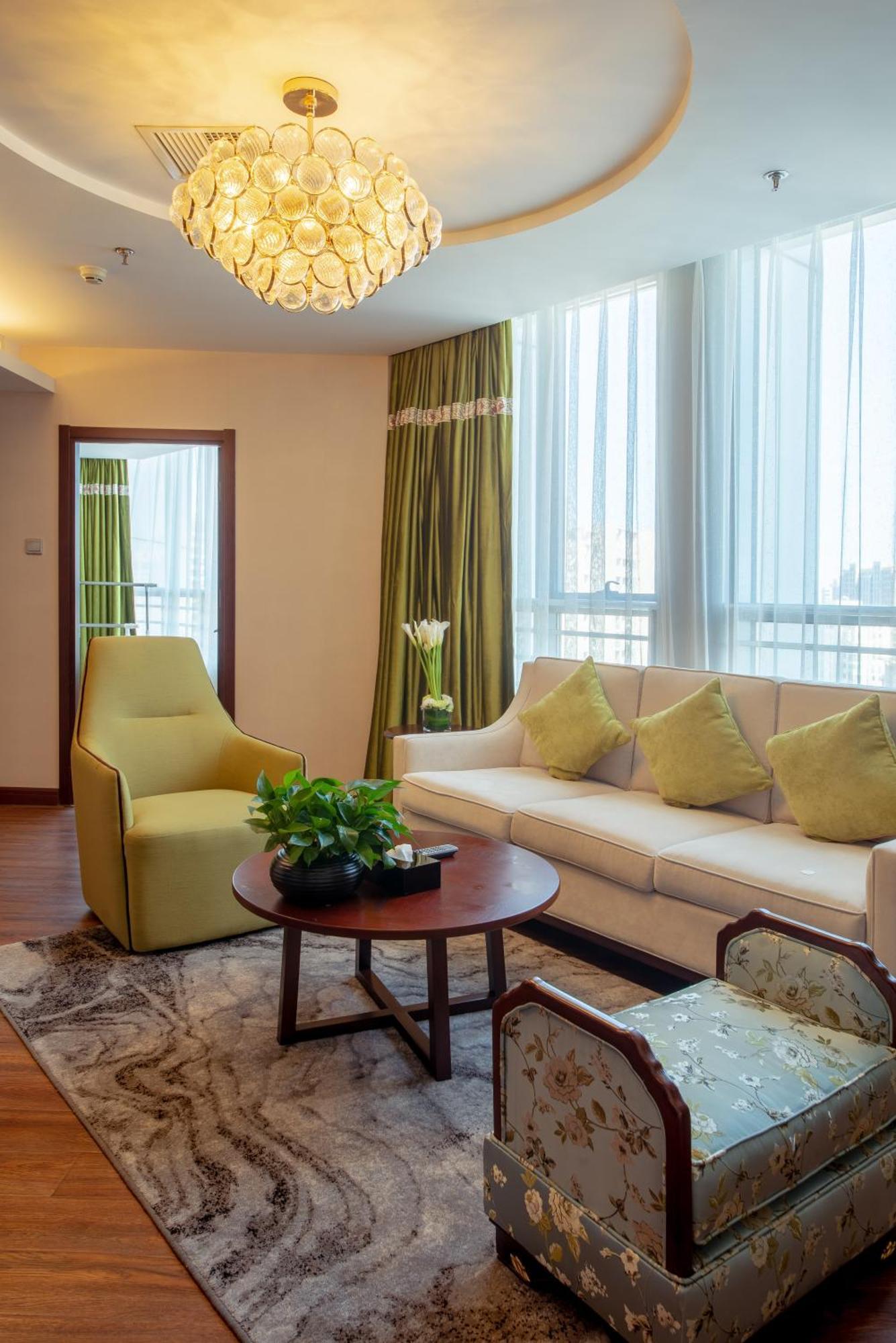 Sunflower Hotel--beijing Universal Khách sạn Bắc Kinh