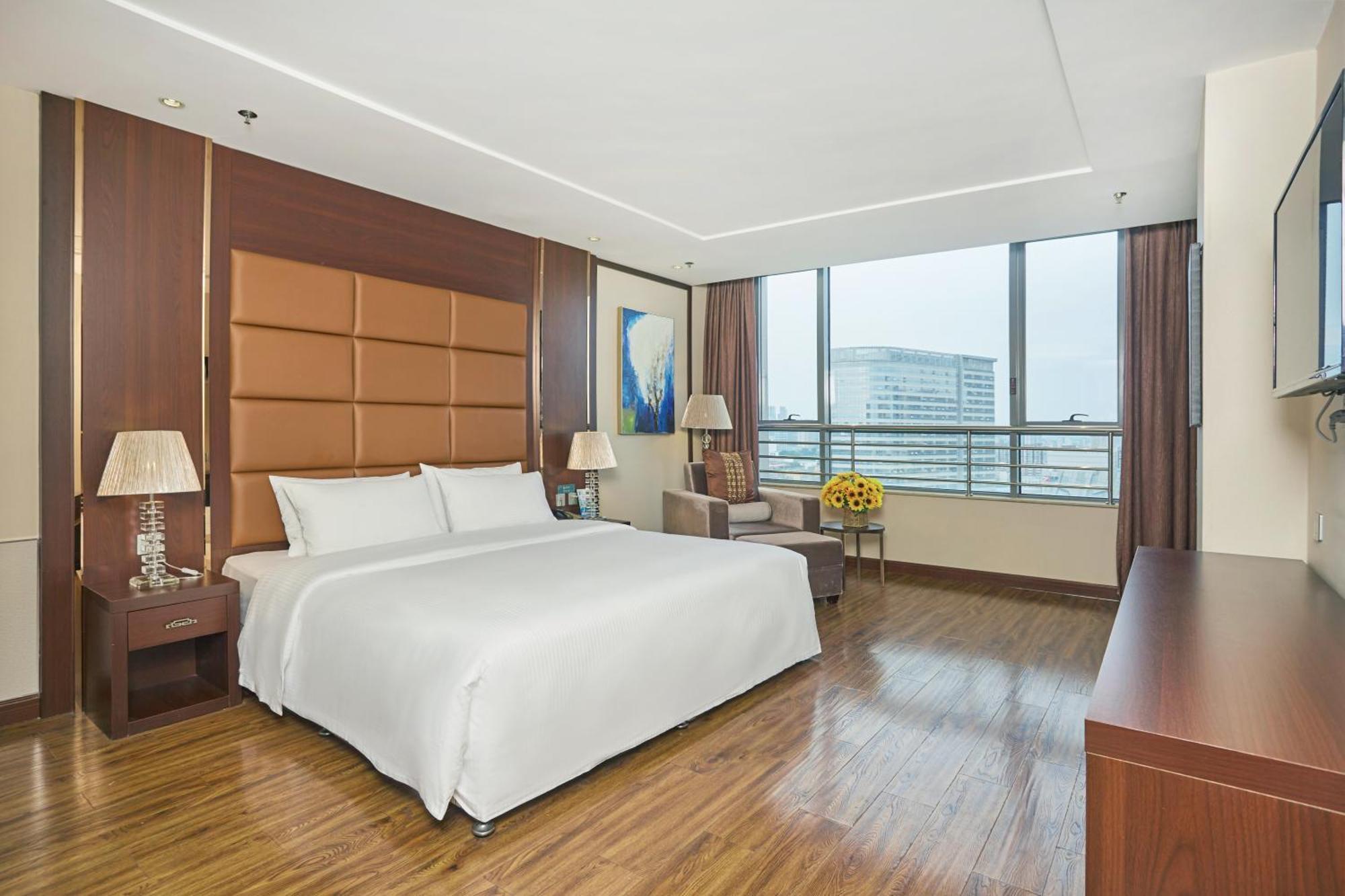 Sunflower Hotel--beijing Universal 4*